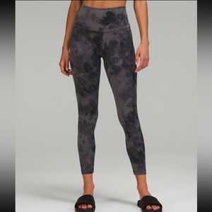 NWOT Lululemon align pant 25”